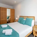 Ereza Royal Family Hoopoe-1 Willa Playa Blanca (Lanzarote)