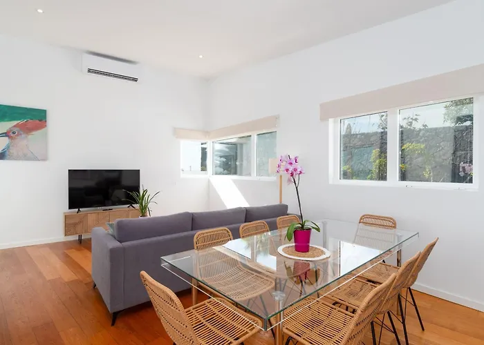 Ereza Royal Family Hoopoe-1 Villa *