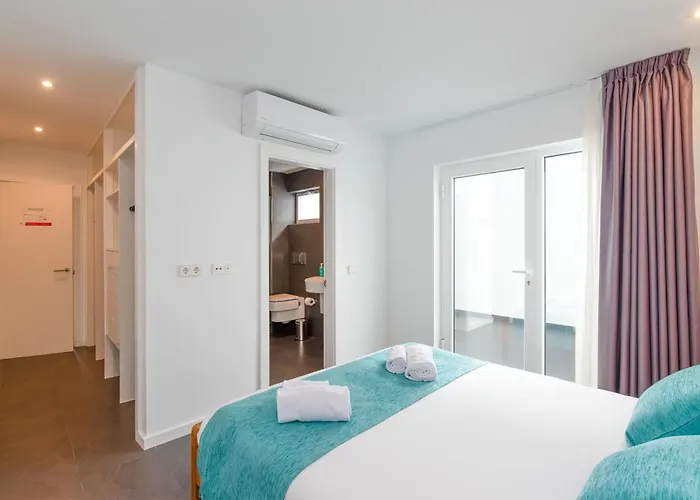 Ereza Royal Family Hoopoe-1 * Playa Blanca (Lanzarote)