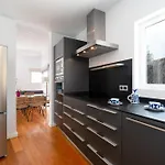 Ereza Royal Family Hoopoe-1 Playa Blanca (Lanzarote)